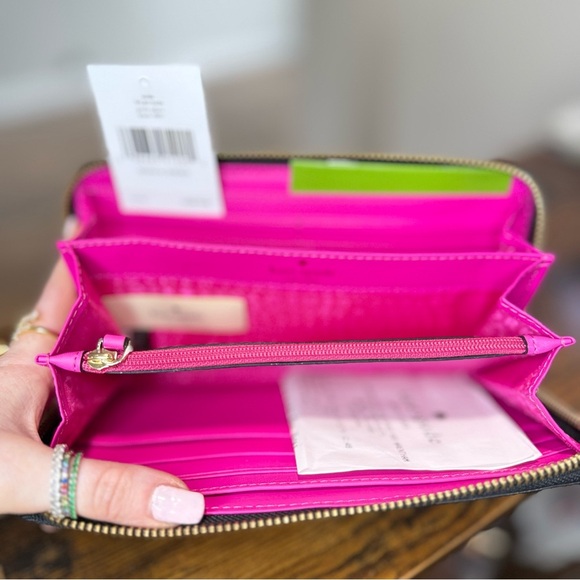 NWT Kate Spade Vibrant Black/White Neda Wallet - Picture 3 of 5